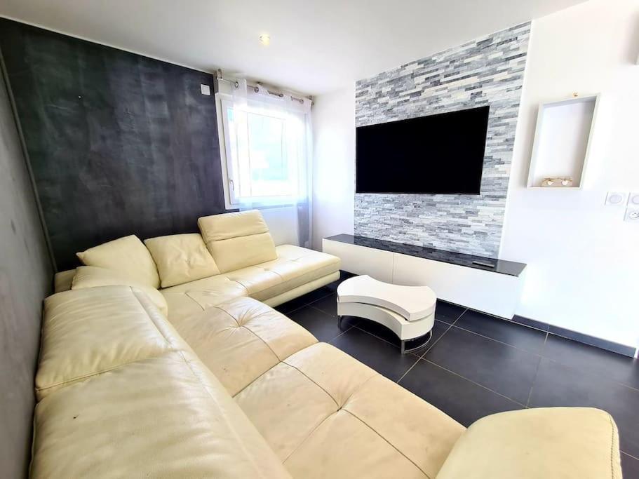 Grand Appartement Avec Vue Magnifique - Vercors - Une Experience Unique - Wifi Gratuit グルノーブル エクステリア 写真
