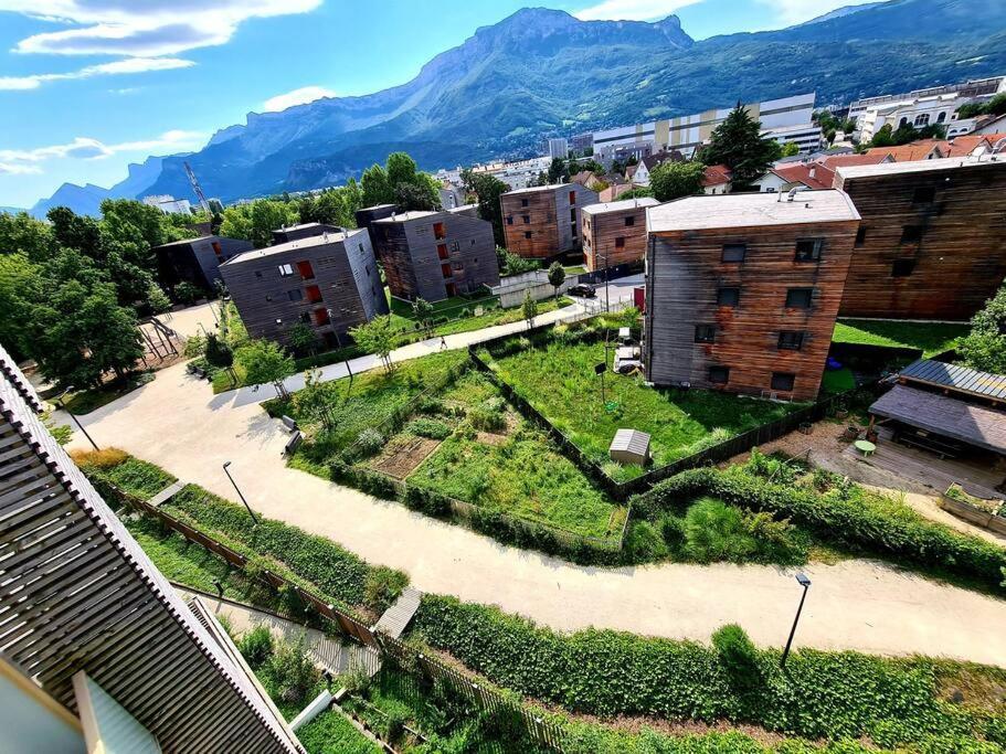 Grand Appartement Avec Vue Magnifique - Vercors - Une Experience Unique - Wifi Gratuit グルノーブル エクステリア 写真