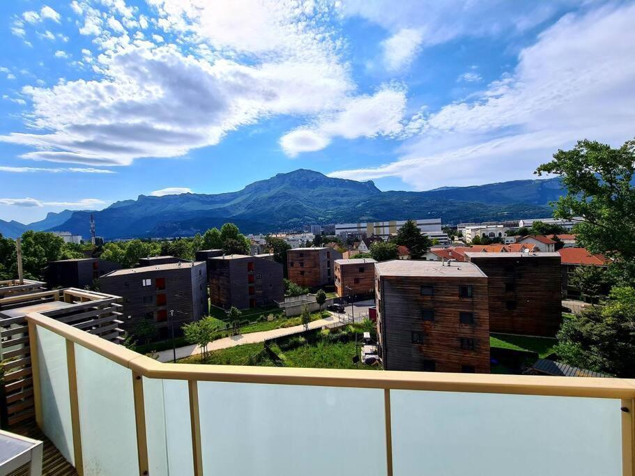 Grand Appartement Avec Vue Magnifique - Vercors - Une Experience Unique - Wifi Gratuit グルノーブル エクステリア 写真